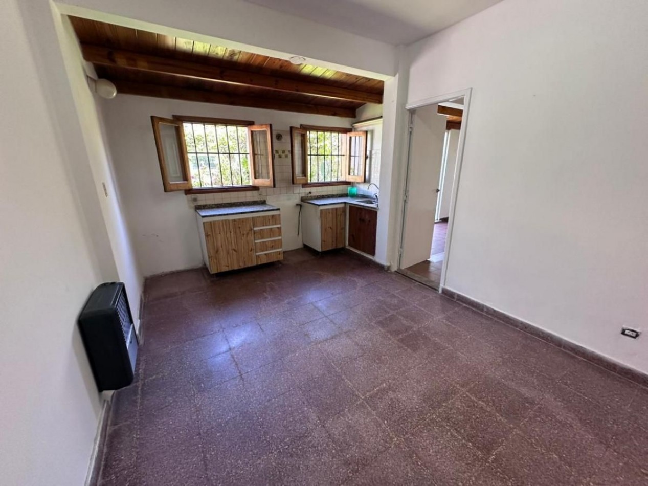 VENTA CHALET EN DOS PLANTAS CONSTITUCION APTO CREDITO 