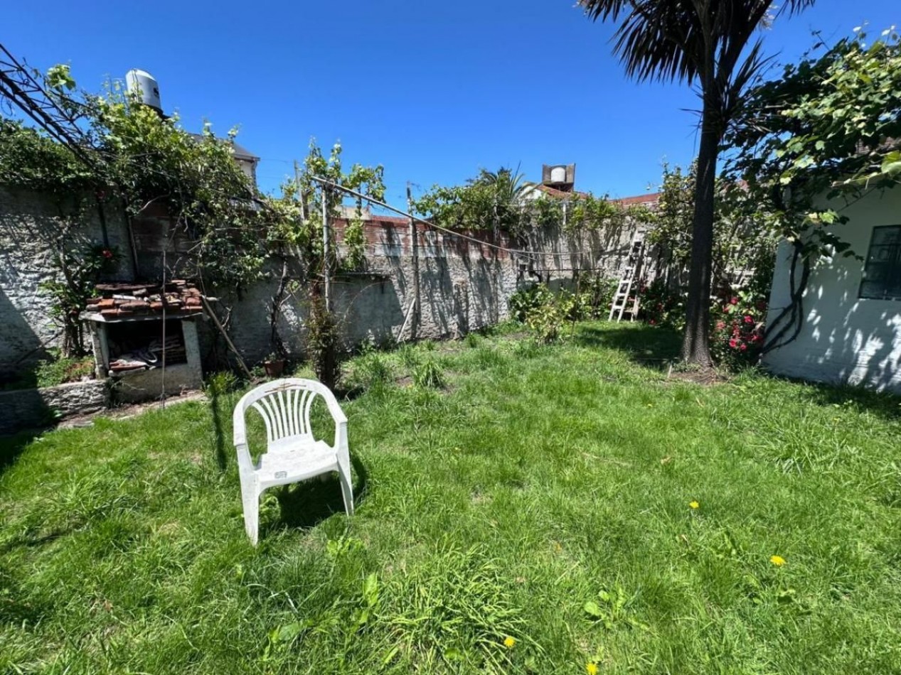 VENTA CHALET EN DOS PLANTAS CONSTITUCION APTO CREDITO 