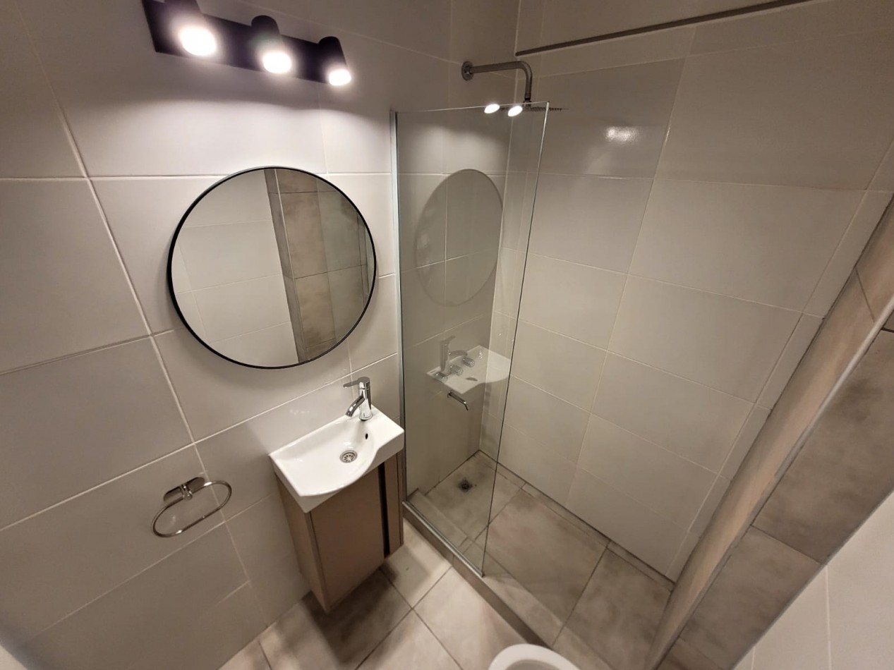 VENDEMOS DEPARTAMENTO DE 1 AMB ZONA SHOPPING ALDREY 