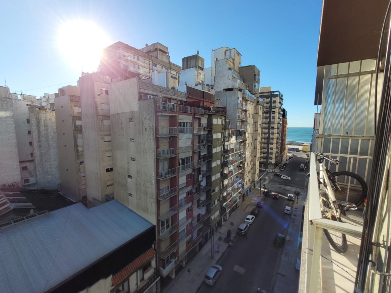 VENDEMOS DEPARTAMENTO DE 1 AMB ZONA SHOPPING ALDREY 