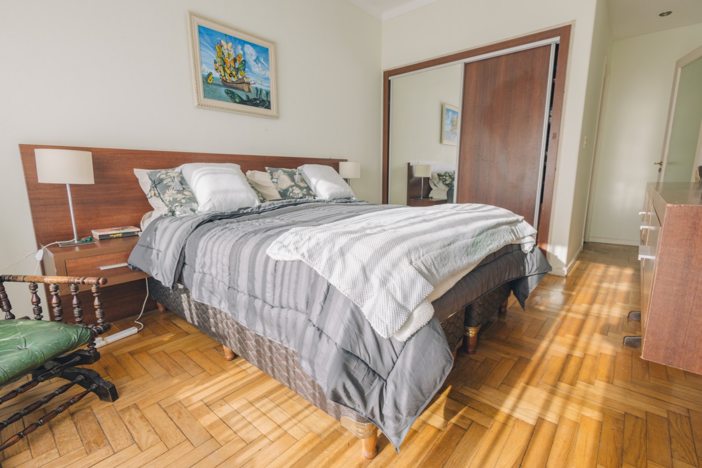 CASA CON DOBLE ACCESO Y SECTOR PROFESIONAL INDEPENDIENTE EN STELLA MARIS