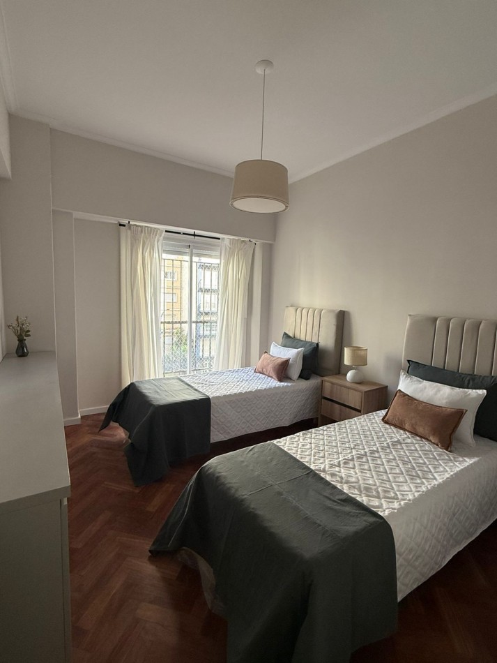 DEPARTAMENTO 3 AMB - A 100MTS DEL MAR - SOBRE AV COLON