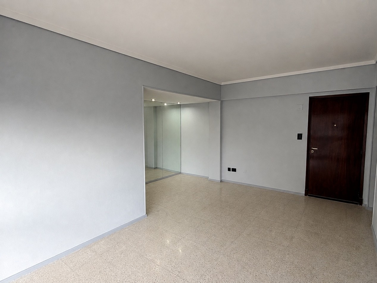 VENDEMOS 3 AMB RECICLADO TODO EXTERNO MACROCENTRO