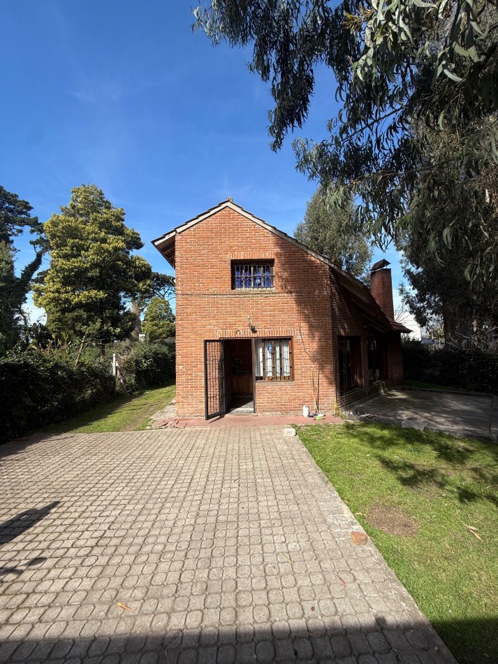 CHALET 4 AMB - BOSQUE PERALTA RAMOS - OPORTUNIDAD 