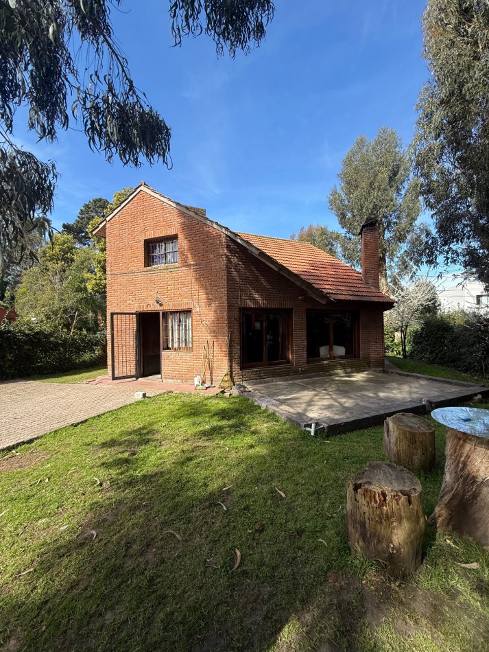CHALET 4 AMB - BOSQUE PERALTA RAMOS - OPORTUNIDAD 
