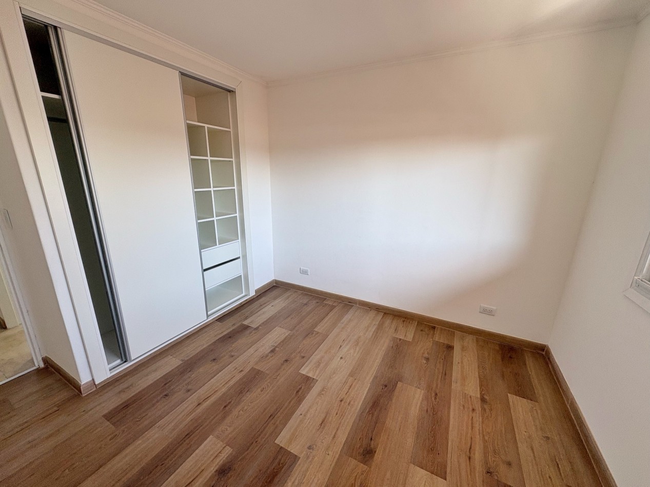 VENDEMOS PH 4 AMBIENTES TOTALMENTE RECICLADO A METROS DEL FARO 