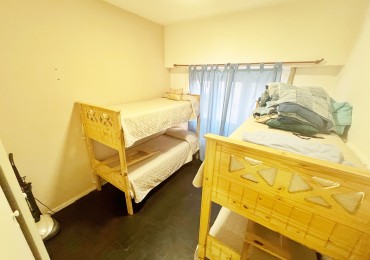 VENDEMOS DEPARTAMENTO DE 3 AMBIENTES CON DEPENDENCIA ZONA CENTRO 