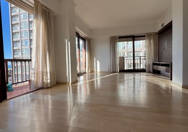 VENTA PISO DE 4 AMBIENTES CON BALCON CORRIDO Y VISTA AL MAR 